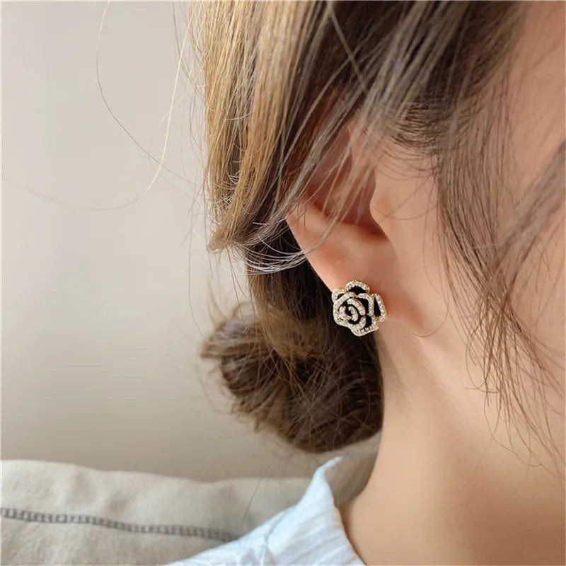 Elegant Black Camellia Zircon Stud Earrings for Women Luxury Quality Lady's Jewelry Small Earring Wedding Bride Accessories