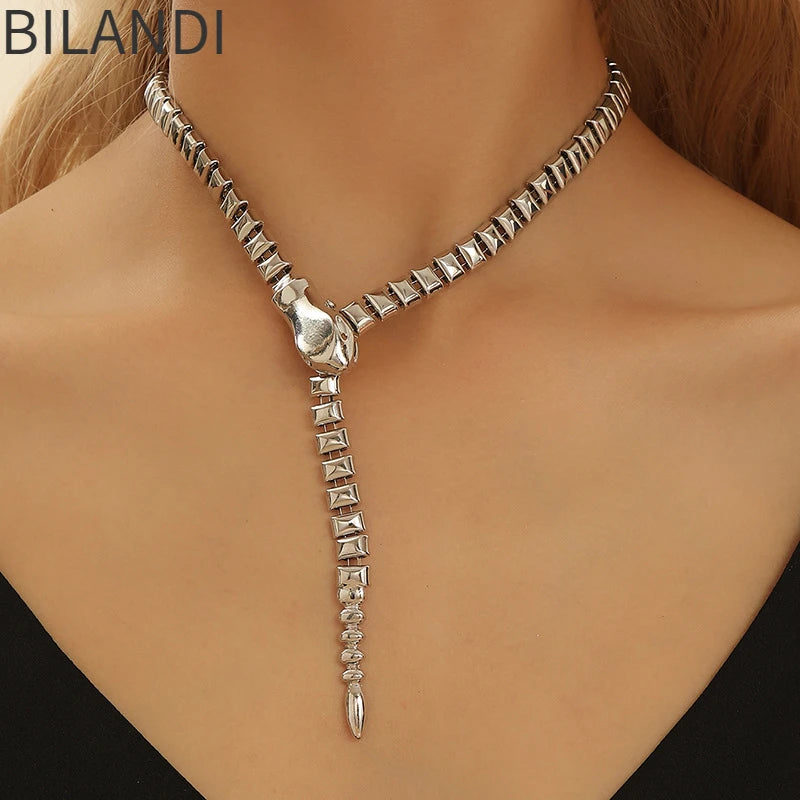 Bilandi Fashion Jewelry European and American Design Metal Snake Necklace For Women Party Gifts Modern Accessories Hot Selling